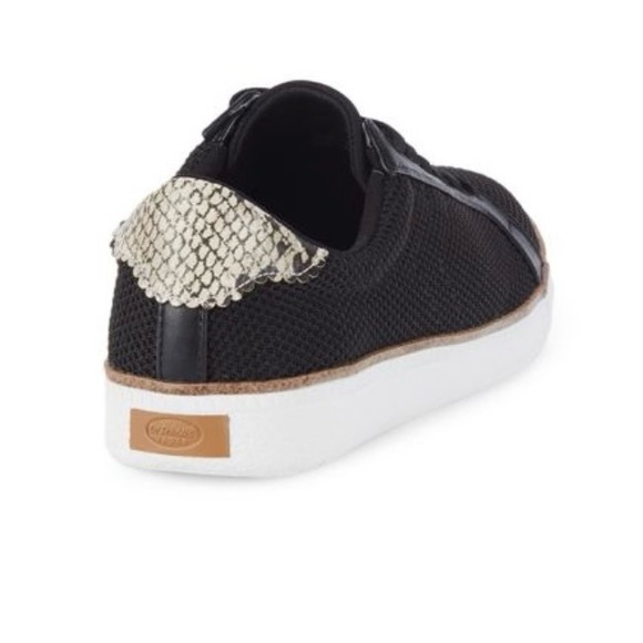 Dr. Scholl's Seaside Mesh Women’s Size 10 Sneaker - Picture 2 of 9